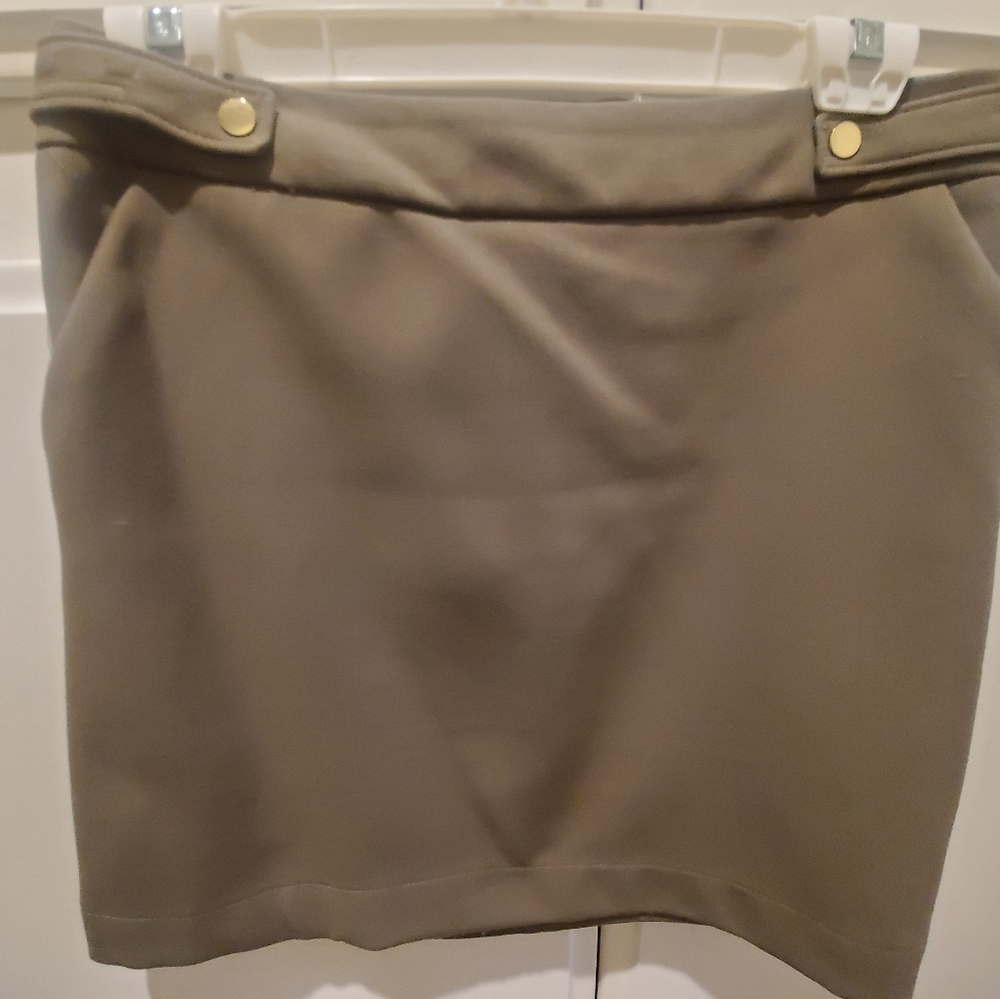 H & M SKIRT SZ 12